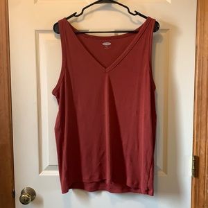 V neck tank